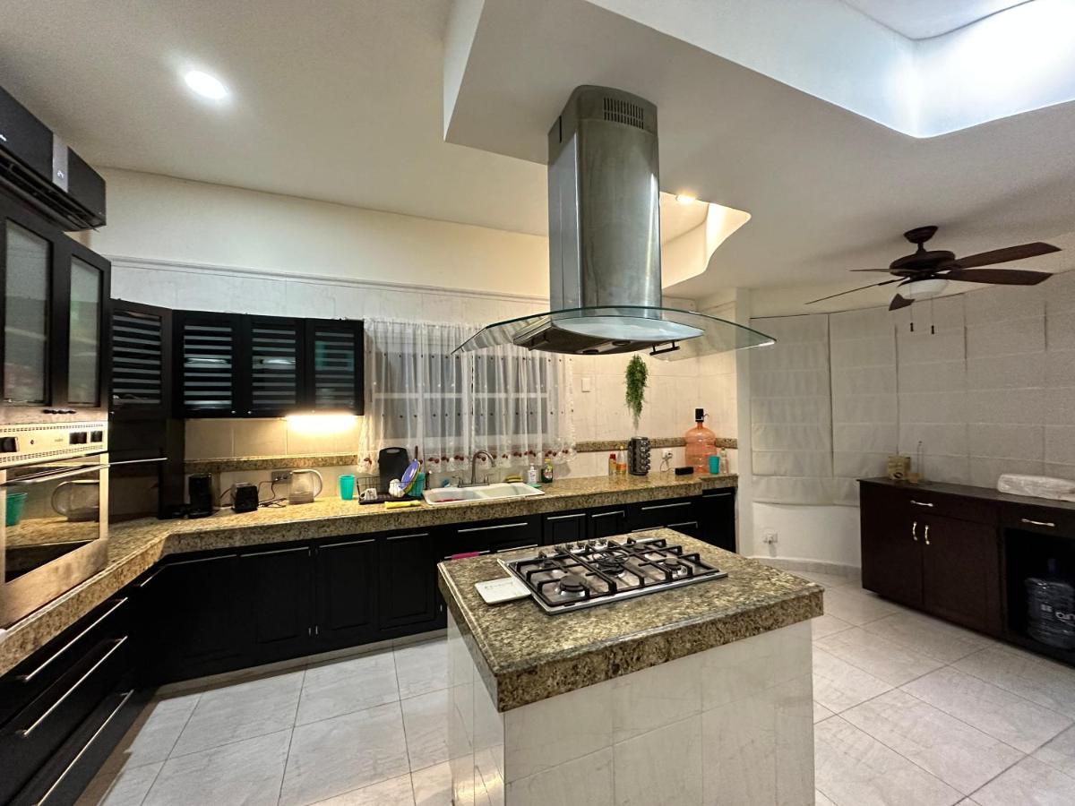 Casa Sasha'S Mini Palace Cancún Eksteriør billede