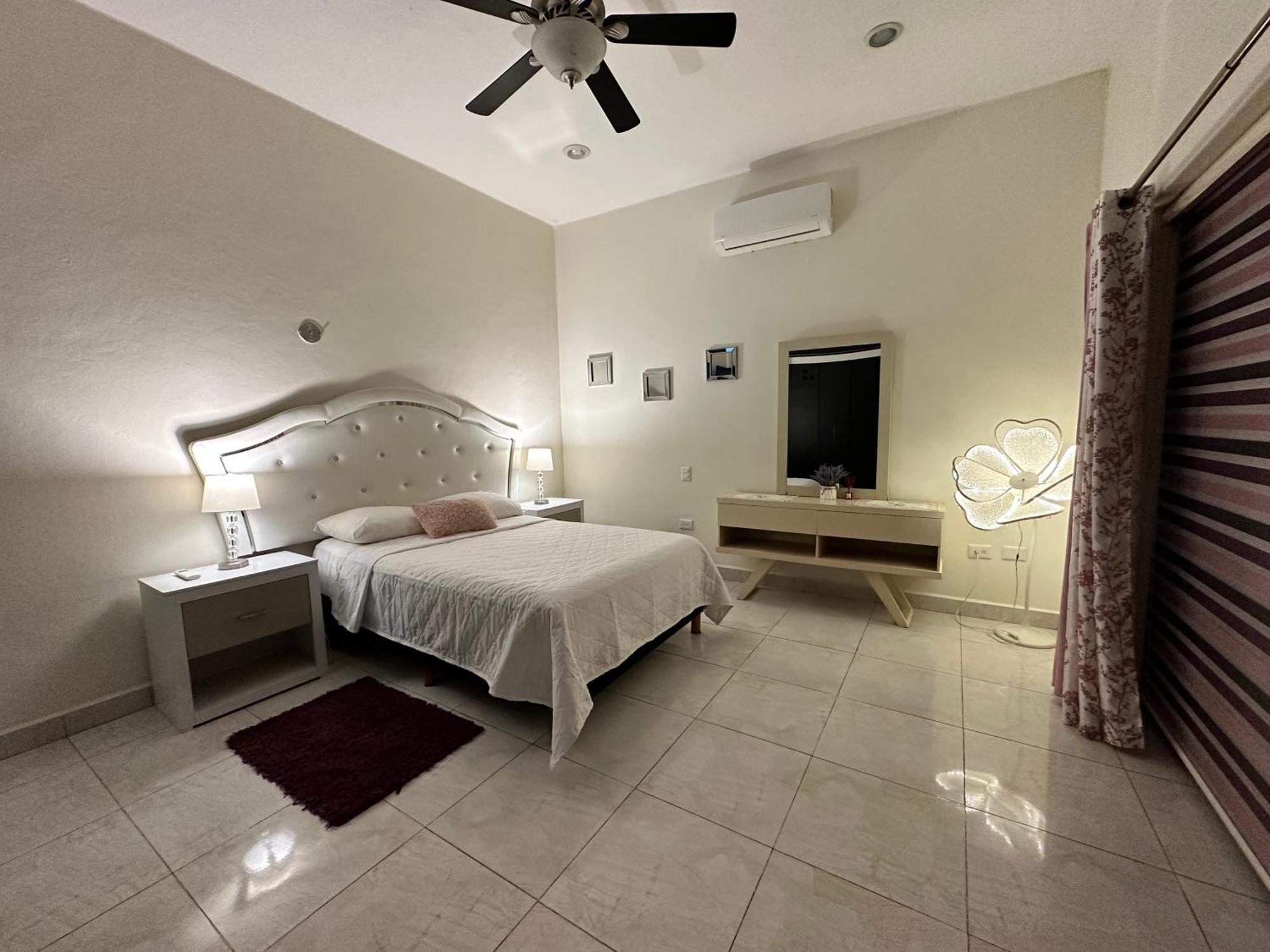 Casa Sasha'S Mini Palace Cancún Eksteriør billede